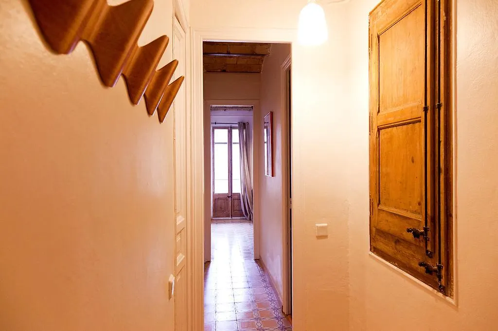 Piso En Poblesec Lejlighed Barcelona